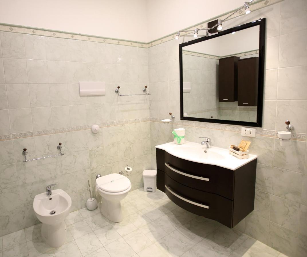 Ciuri Ri Zagara Bed & Breakfast Cinisi Luaran gambar