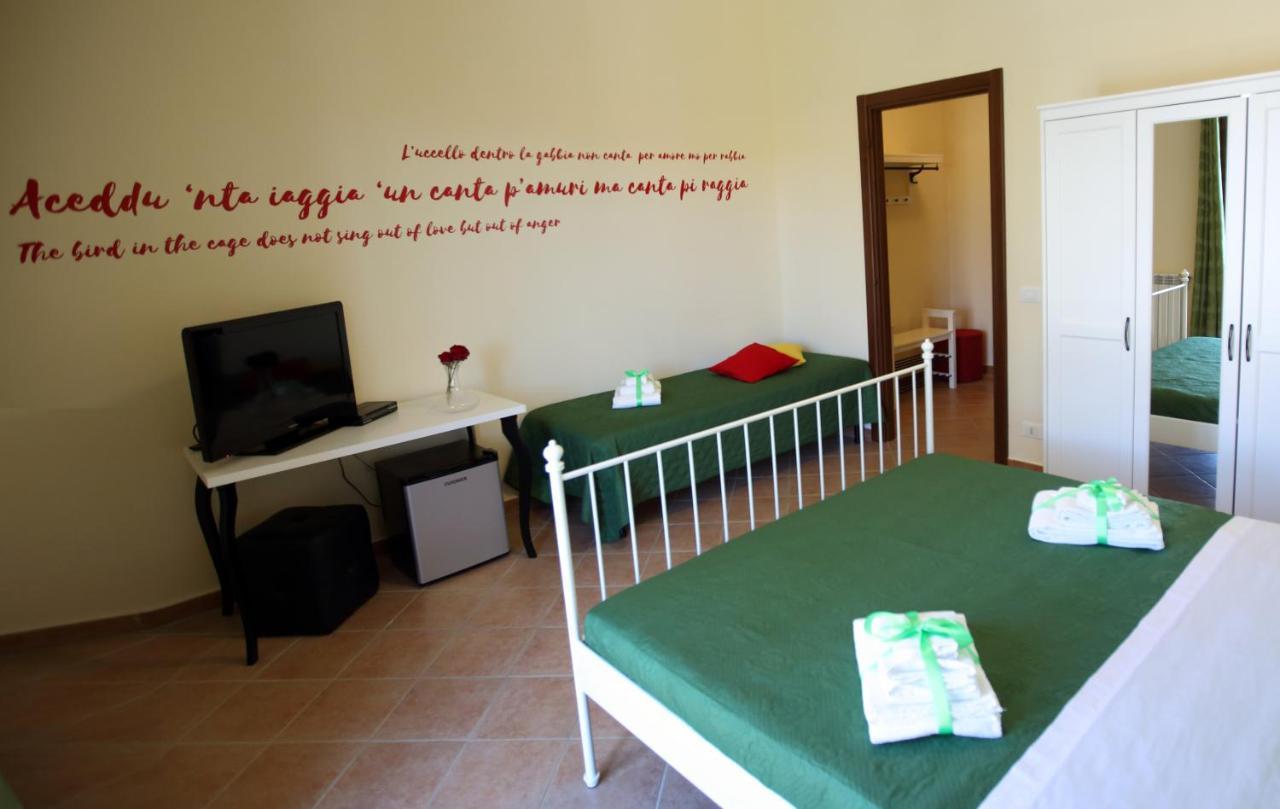 Ciuri Ri Zagara Bed & Breakfast Cinisi Luaran gambar